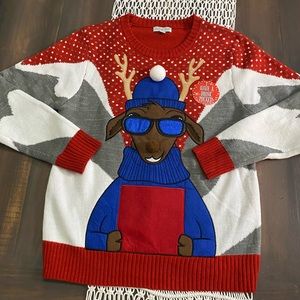 Holiday Hype beer holder Christmas reindeer sweater